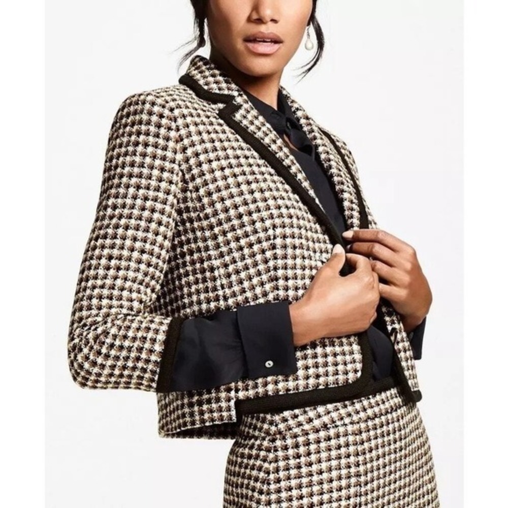 Brooks Brothers Checked Tweed Cropped Jacket